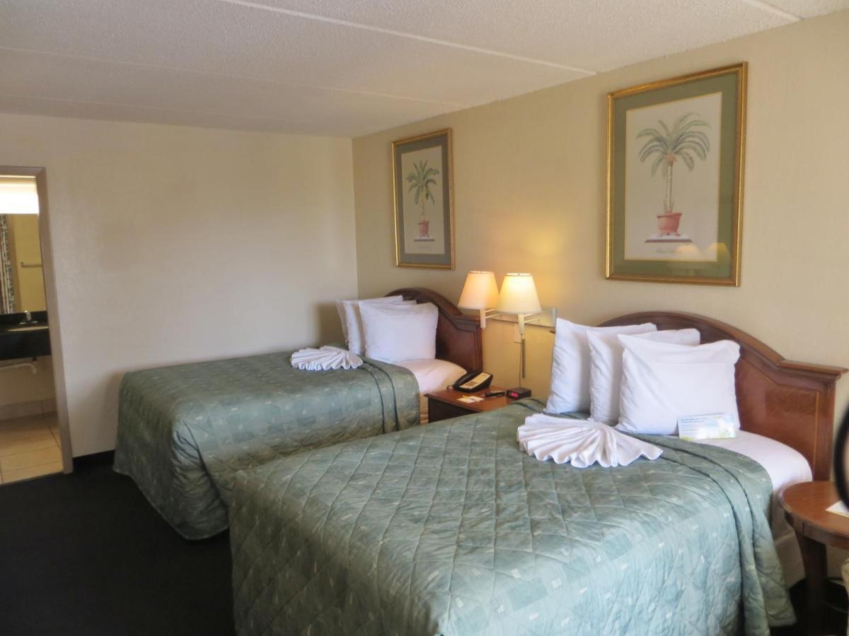 Days Inn By Wyndham Orlando Airport Florida Mall Williamsburg Pokoj fotografie